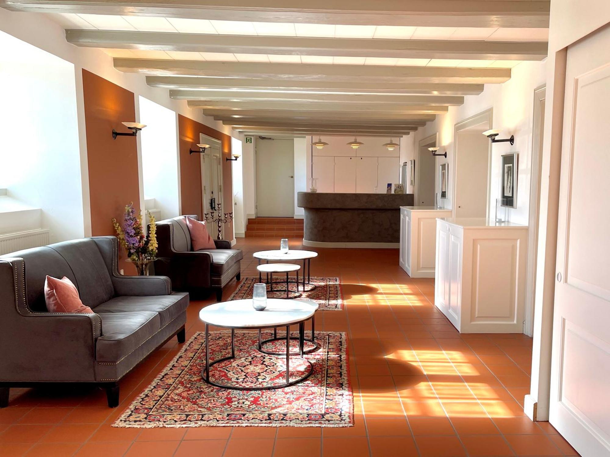 Hotel Skjoldenaesholm Slot à Jystrup Extérieur photo